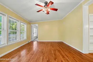 114 Royal Oak Drive, Hampstead, NC 28443 — 3-bedroom manufactured home in Cross Creek, Hampstead, NC, photo 12 of 51