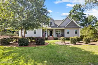 2 Macon Lane, Pinehurst, NC 28374 — 3-bedroom home in Pinehurst No. 6, Pinehurst, NC, photo 9 of 46: 9-web-or-mls-IMG_4184