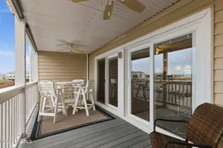 1401 Canal Drive Apt 3, Carolina Beach, NC 28428 – photo 20: 25_IMG_4586