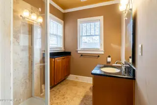 606 Hill Street, Rocky Mount, NC 27801 – photo 11: Hall Bath Upstairs dsc04982-hdr