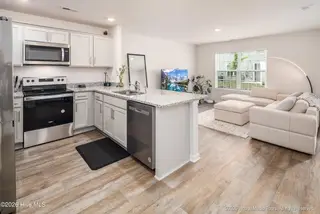 1001 Rhett Way C, Greenville, NC 27834 – photo 13: 1001 C Rhett Way| Interior