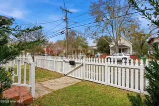 708 Chestnut Street, Wilmington, NC 28401 – photo 3: 6_708_Chestnut_St_009