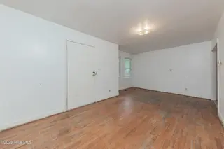 39 Sophia Drive, Jacksonville, NC 28540 — 3-bedroom home in Lakeview Park, Jacksonville, NC, photo 16 of 51: LivingRoom