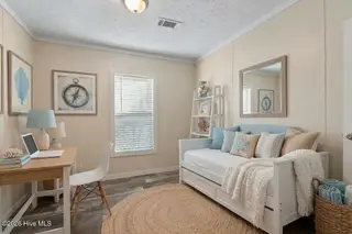 9275 Bonaparte Drive SW, Calabash, NC 28467 — 2-bedroom manufactured home in Bonaparte Retreat, Calabash, NC, photo 17 of 37