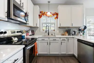 600 Brunswick Drive, Jacksonville, NC 28546 – photo 16: mls-DSC06383