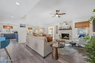1827 Caracara Drive, New Bern, NC 28560 – photo 6: 6-web-or-mls-DSC_0759