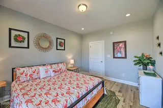 124 Salt Marsh Way, Atlantic Beach, NC 28512 – photo 9: Pink11