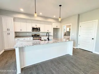 307 Spinnaker Street, Elizabeth City, NC 27909 – photo 7: Kitchen