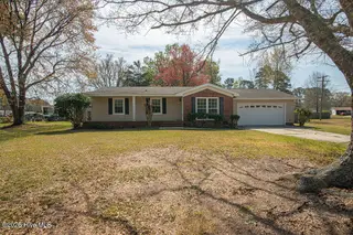 2 Yorkshire Drive, Jacksonville, NC 28546 – photo 2: DSC_5830