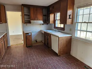 6322 Brassie Drive, Grifton, NC 28530 – photo 11: 18 KITCHEN