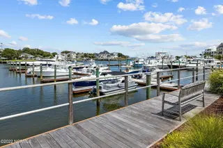 150 Lands End Road A33, Morehead City, NC 28557 – photo 9: 4-web-or-mls-_S3A8572