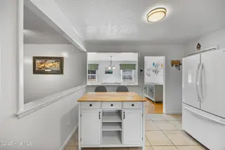 603 Oakwood Avenue, Jacksonville, NC 28546 – photo 15: 16_kitchen
