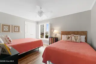 104 S 3rd Street I-1 & Slip 5 Atlantic Harbour, Morehead City, NC 28557 – photo 18: Bedroom 2