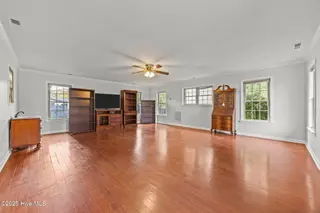 602 Shamrock Drive, Jacksonville, NC 28540 – photo 14: 28-web-or-mls-602 Shamrock Dr. 66