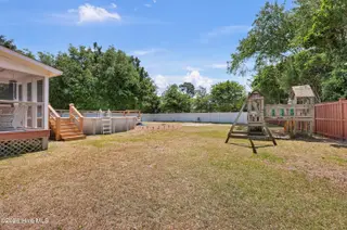 604 Van Dorn Court, Wilmington, NC 28412 — 4-bedroom home in Preston Woods, Wilmington, NC, photo 5 of 40: 005_img_9437_959