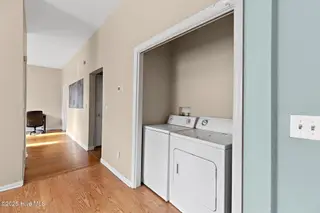 129 S 8th Street, Wilmington, NC 28401 — 6-bedroom home in Downtown, Wilmington, NC, photo 13 of 36: 8thS129-5LndDanBL33A0268-CR2