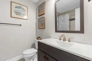 424 Keziah Street, Oak Island, NC 28465 – photo 20: 26_bathroom