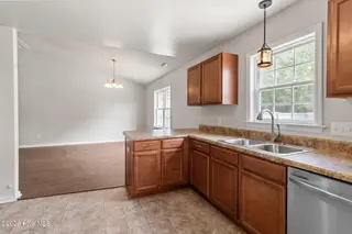 4012 W T Whitehead Drive, Jacksonville, NC 28546 – photo 12: 10-web-or-mls-4012 WT Whitehead Dr. 18