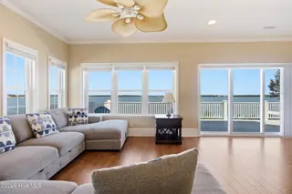 203 Riverside Drive, Sneads Ferry, NC 28460 – photo 2