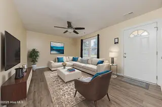 512 Walnut Drive, Jacksonville, NC 28540 – photo 6: 6LIVING - Living Room - Standard - 5