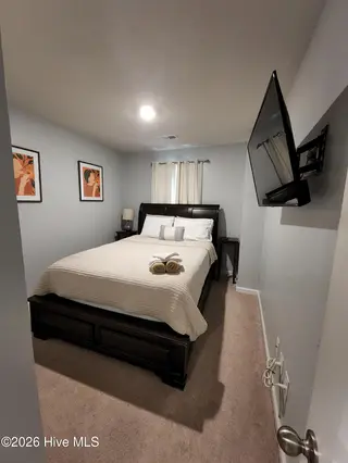 7691 Knightbell Circle 10, Leland, NC 28451 – photo 10: 20250728_191941