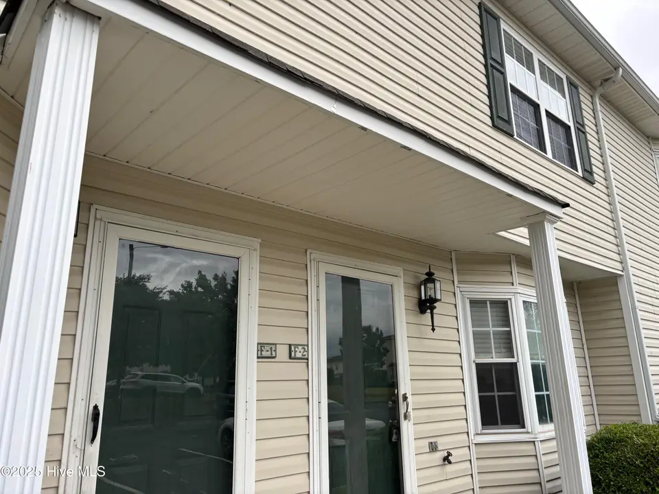 2375 Vineyard Drive H-6, Winterville, NC 28590 – photo 1 of 21: primary photo