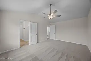107 W Highland Avenue, Kinston, NC 28501 – photo 23: Master 2