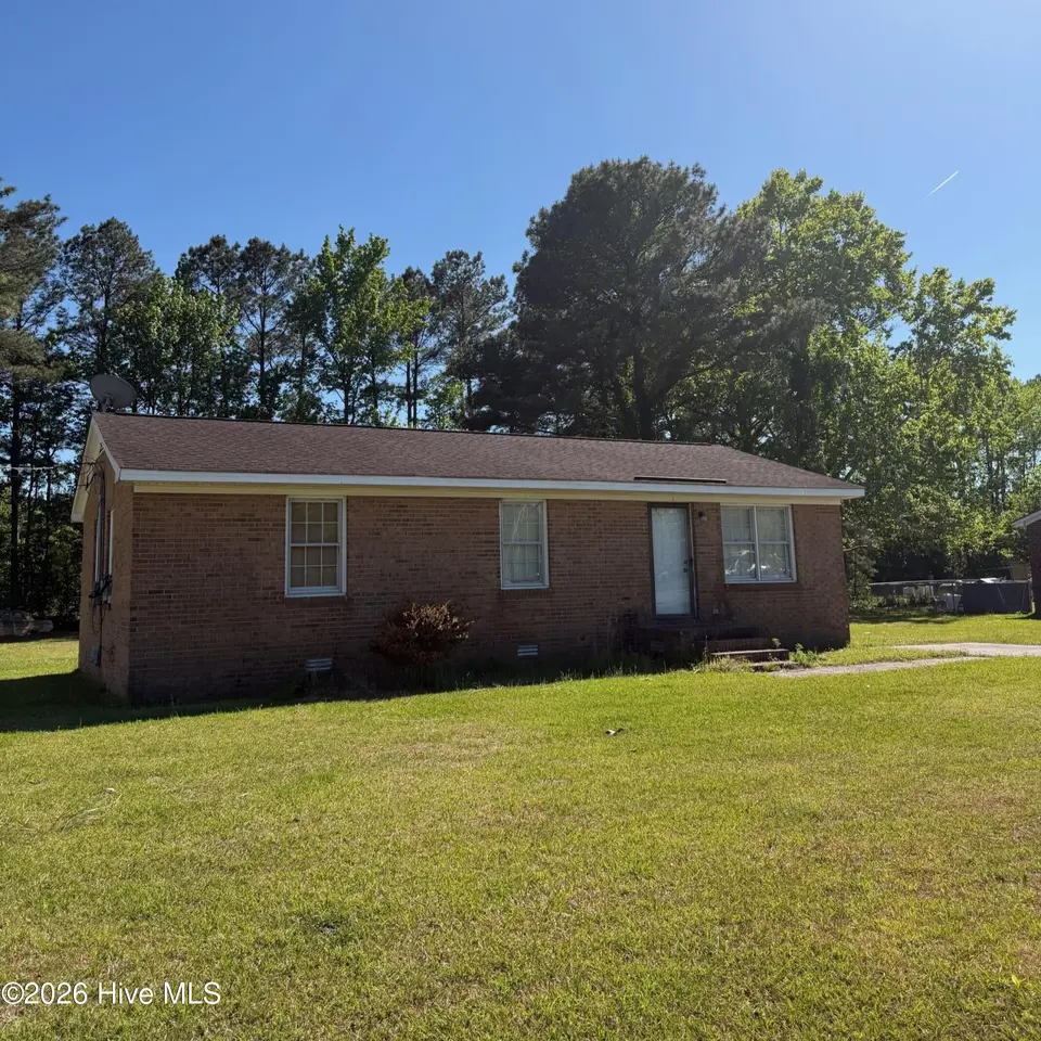 3246 Mobleys Bridge Road, Grimesland, NC 27837 – photo 1 of 11: Front angle from left square