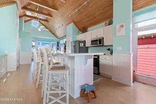 112 Sandpiper Court, Atlantic Beach, NC 28512 – photo 15: kitchen
