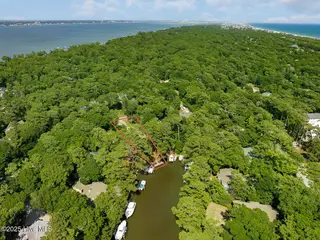 117 White Ash Drive, Pine Knoll Shores, NC 28512 – photo 7: Proximity to both ocean and sound