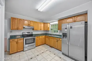 403 Oakwood Avenue, Jacksonville, NC 28546 – photo 14