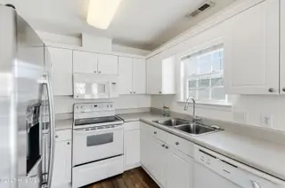 4943 N Hampton Drive SE, Southport, NC 28461 – photo 14: 4943 N Hampton coastalcarolinaphotograph