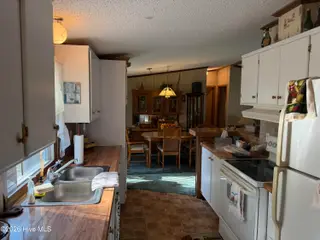 245 Lake Drive SW, Supply, NC 28462 — 3-bedroom manufactured home in Riverside, Supply, NC, photo 8 of 27