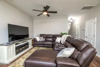 506 Orbison Drive, Wilmington, NC 28411 — 3-bedroom townhome in The Reserve at West Bay Estates Townhomes, Wilmington, NC, photo 11 of 39