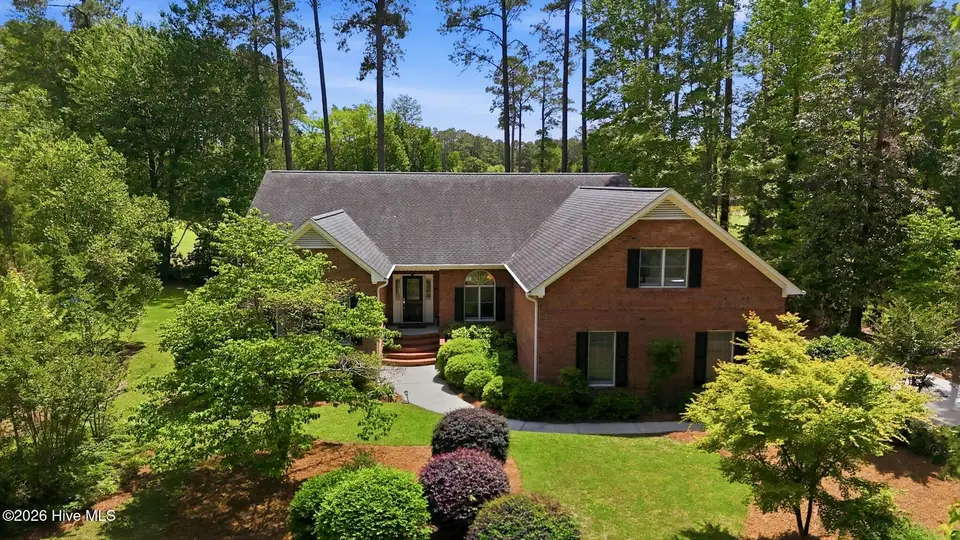 204 Firestone Court, New Bern, NC 28562 – photo 1 of 67: 204 Firestone Court