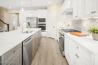 133 Harmonica Lane, Greenville, NC 27834 – photo 7: 09 kitchen(2)