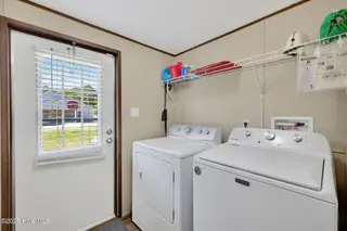 202/234 Sloop Point Road, Hampstead, NC 28443 — 4-bedroom manufactured home, Hampstead, NC, photo 24 of 55: 202SloopPointRoad-23
