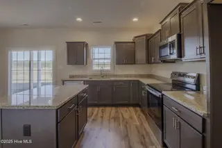 216 Windsor Run Boulevard, Jacksonville, NC 28546 – photo 10: IMG_4778-HDR