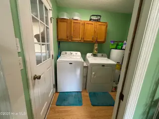 1772 Sandalwood Drive SW, Ocean Isle Beach, NC 28469 – photo 19: Laundry Room