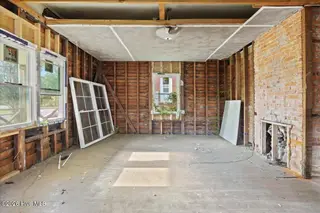117 S Georgia Avenue, Goldsboro, NC 27530 – photo 5: 08-117 S Georgia Ave-8