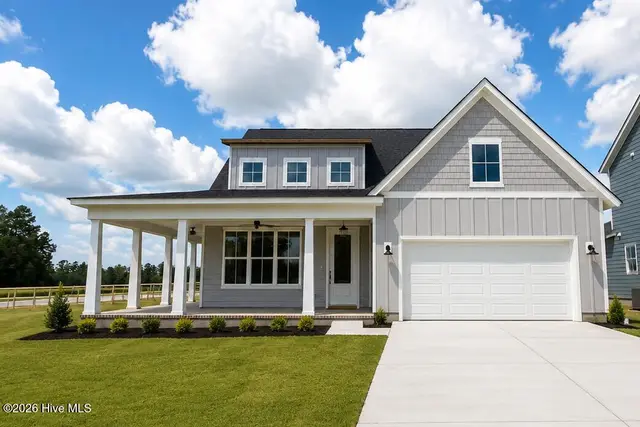 2200 Sandbrook Loop, Leland, NC 28451