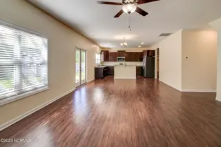 262 Independence Boulevard, Newport, NC 28570 – photo 14: Great room