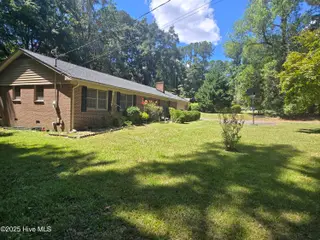 808 N Glenwood Trail, Southern Pines, NC 28387 – photo 5: 20250827_140805