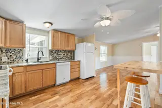 2158 Forest Drive SW, Supply, NC 28462 – photo 17: mls-DSC04534