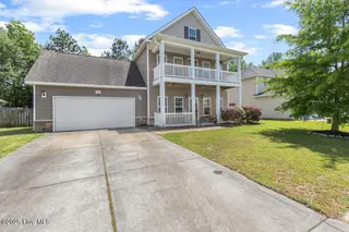 248 Seville Street, Jacksonville, NC 28546 — 4-bedroom home in Carolina Plantations, Jacksonville, NC, photo 3 of 47: IMG_8057