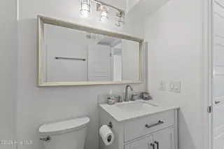 2008 E Fort Macon Road H-1, Atlantic Beach, NC 28512 – photo 21: Hall Bath