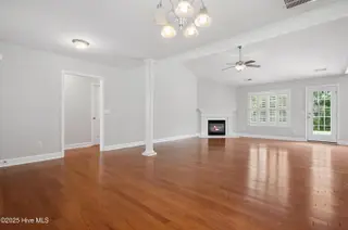 348 Rose Bud Lane, Holly Ridge, NC 28445 – photo 8: Living Room