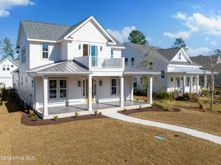 315 Cornubia Drive, Castle Hayne, NC 28429 – photo 5: 315 Cornubia MLS-5