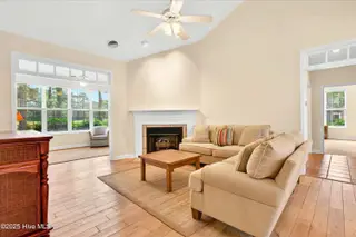 154 Windsor Circle SW, Ocean Isle Beach, NC 28469 — 3-bedroom home in Ocean Ridge Plantation, Ocean Isle Beach, NC, photo 8 of 64