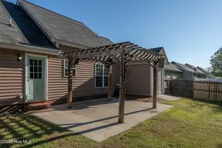1200 Penncross Drive, Greenville, NC 27834 – photo 9: 1200_Penncross-12